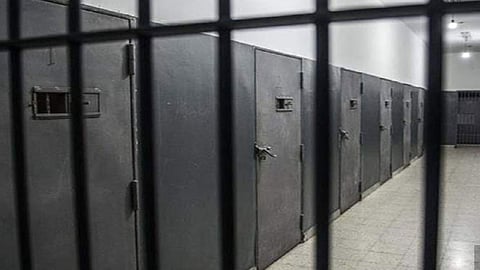 سنغافورة.. السجن 30 سنة لامرأة عذبت خادمتها حتى الموت