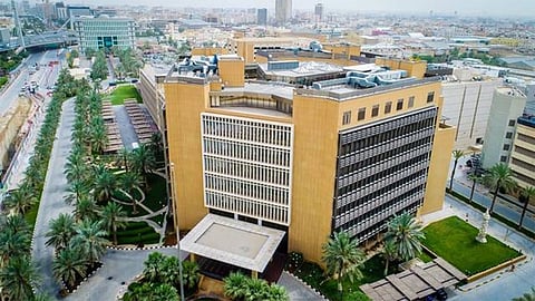 «المالية» تشيد بموافقة «الوزراء» على ترخيص بنكين رقميين