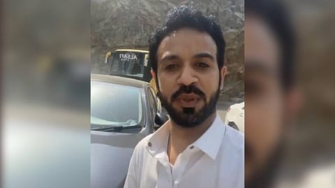 مصادر «عاجل»: الإطاحة بمواطن هشّم زجاج سيارة فارهة لمعتمر بمكة