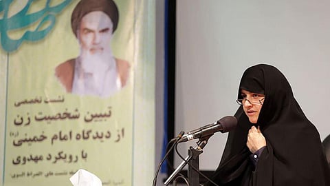 المجلس الأطلسي يتوقع مستقبلًا «قاتمًا» لنساء إيران برعاية زوجة رئيسي