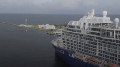 أول سفينة سياحية تغادر الولايات المتحدة منذ بداية جائحة كورونا