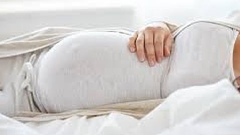 4 علامات تنذر بالخطر في الشخير أثناء الحمل