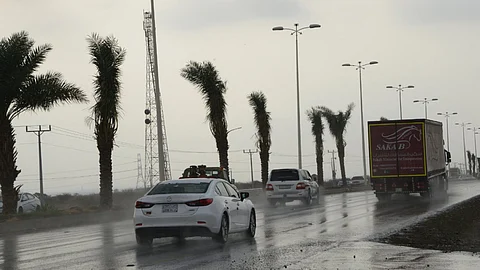 «الأرصاد»: أمطار رعدية على 4 مناطق خلال ساعات