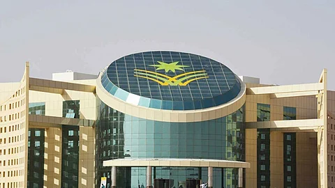 بدء القبول الإلكتروني للبكالوريوس والدبلوم بجامعة نجران السبت المقبل