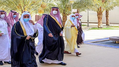 أمير المدينة: يجب بذل قُصارى الجهد للتيسير على ضيوف الرحمن