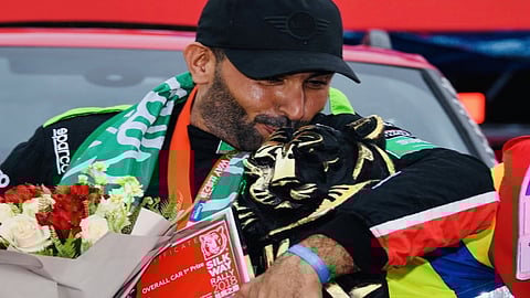 بالصور.. يزيد الراجحي يشارك في رالي طريق الحرير ويسعى للقب الثاني