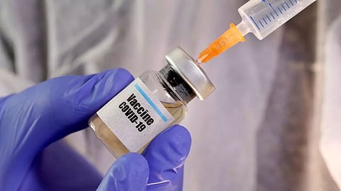 تقديم الجرعة الثانية من لقاح كورونا لفئة 30–40 عامًا خلال أسبوعين