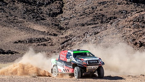 نائب أمير حائل يبحث استعدادات احتضان النسخة الثالثة لرالي داكار