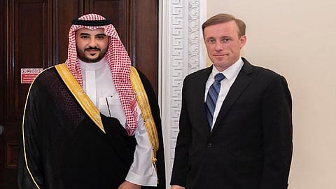 خالد بن سلمان يبحث مع مستشار الأمن القومي الأمريكي مواجهة التطرف