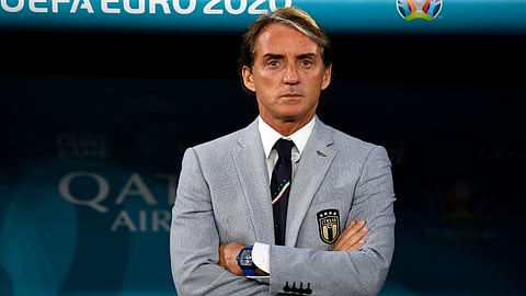 روبرتو مانشيني.. «أستاذ إيطاليا» الباحث عن مكان بين الأساطير