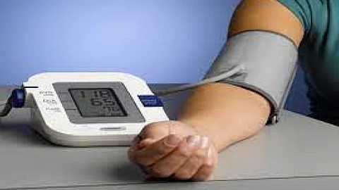 9 طرق طبيعية لخفض ضغط الدم بدون أدوية