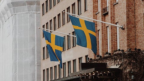 السويد تعيد فتح أبوابها أمام مواطني السعودية و10 دول أخرى