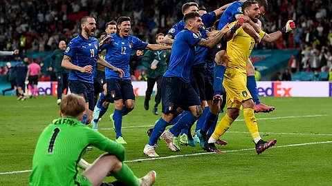 «يويفا» و«كونميبول» يدرسان إقامة «السوبر الدولي» بين إيطاليا والأرجنتين