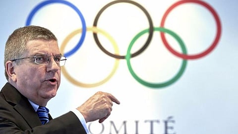 رئيس «الأولمبية الدولية» يتحدى الاحتجاجات ويزور هيروشيما