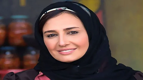 حلا شيحة تهاجم تامر حسنى بعد طرحه كليب بحبك