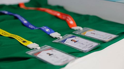 بطاقة الحج الذكية.. هوية الحاج الرقمية بأربعة ألوان