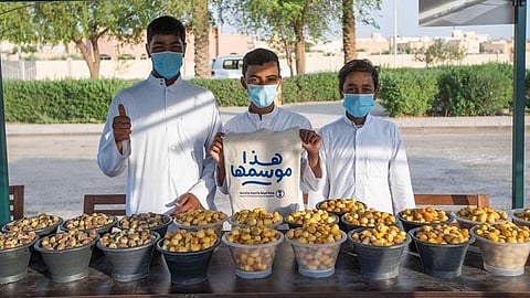 «بوابة الدرعية» تنظم سوق التمور لدعم المزارعين بالشراكة مع «البيئة»