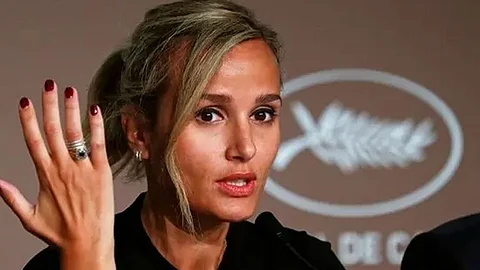 الفرنسية جوليا دوكورناو تفوز بـ«السعفة الذهبية» بمهرجان كان السينمائي