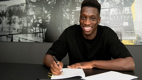 بوروسيا دورتموند: تعاقدنا مع الفرنسي «عبدالله كامارا»