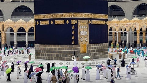 فيديو.. الحجاج المتعجلون يؤدون طواف الوداع في ثاني أيام التشريق