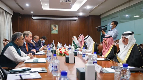 وزير الخارجية: المحادثات مع الجانب الباكستاني مثمرة للغاية