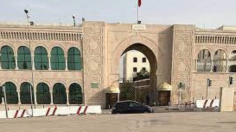 «الدفاع التونسية» تحذر من صفحات تنتحل صفتها بمواقع التواصل الاجتماعي