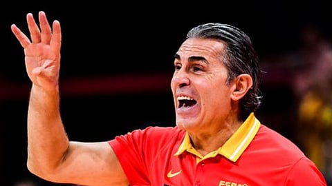 مدرب سلة إسبانيا ينتقد اللجنة المنظِّمة لأولمبياد طوكيو