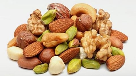 أطعمة تساعد في تخفيف أعراض القولون العصبي