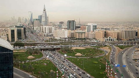 «الحيزان» يرصد خريطة مناطق السعودية المتأثرة بالسحب