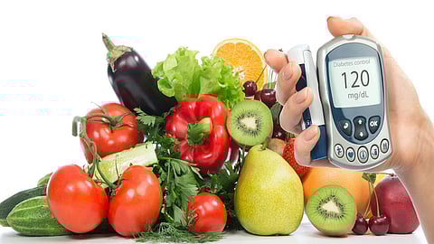 طبيبة تحدد الأوقات المناسبة لـ«وجبات» مرضى السكري
