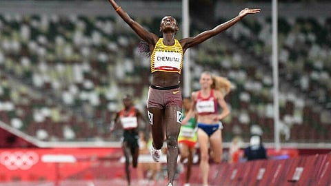 الأوغندية شيموتاي تنتزع ذهبية سباق 3000 متر في طوكيو