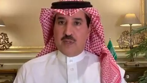 بالفيديو.. محلل اقتصادي يحدد موعد استغناء البنوك عن فروعها والعمل عن بعد