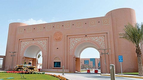 19 تنبيهًا من جامعة الملك فيصل لطلاب التعليم «عن بُعد»