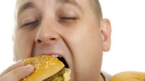 هكذا يمكن التفريق بين الجوع العاطفي والحقيقي