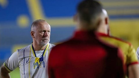 سعودي وحيد وسيطرة برازيلية.. 12 مدرسة كروية تُشعل صراع الدوري السعودي