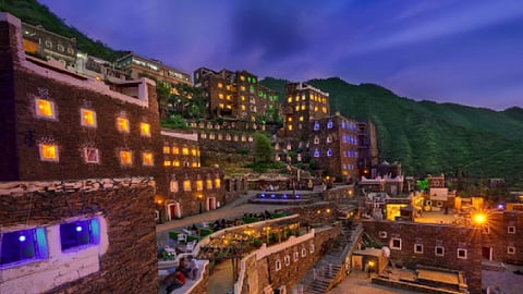 المنطقة التاريخية بينبع تروي قصة الحضارة في صيف السعودية