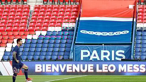 وصول ميسي يجبر باريس سان جيرمان على توسعة «حديقة الأمراء»