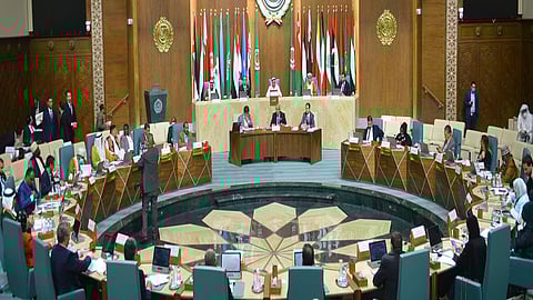 البرلمان العربي يدين محاولة الحوثيين استهداف نجران بصاروخ باليستي