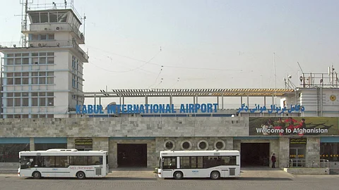 تعليق الرحلات التجارية بمطار حامد كرزاي الدولي في أفغانستان