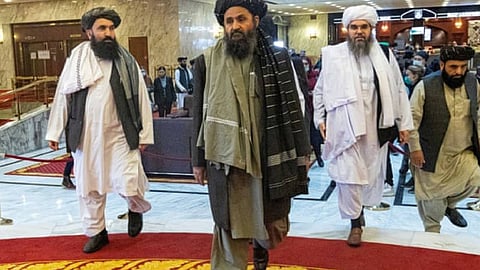 «ذا جارديان»: بعد سقوط أفغانستان في يد طالبان.. هؤلاء هم القادة المحتملون الجدد