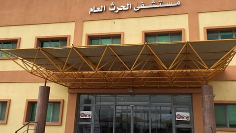 فريق تأهيلي يعيد الحركة لمريض شلل نصفي بجازان