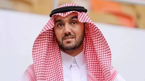 وزير الرياضة يصل إلى الرباط لحضور نهائي البطولة العربية للأندية
