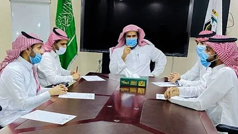بحث تطوير برامج وفعاليات وكالة المكتبات بالحرم المكي