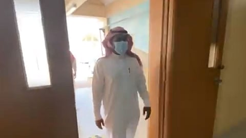 بالفيديو.. معلمون سعداء بالعودة للمدارس: متفائلون بعام دراسي ناجح