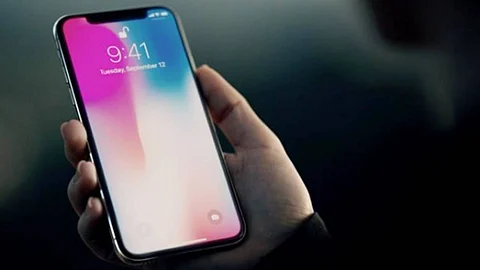 طلب آيفون أون لاين.. فحصل على علبة خضار مخلل بدلاً منه