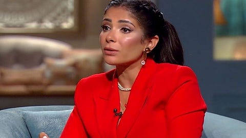 منى زكي تكشف لأول مرة محطات ومواقف حول مسيرتها الفنية