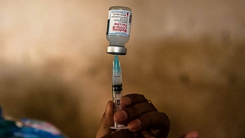 اليابان تعلق استخدام 1.6 مليون جرعة «موديرنا» بسبب التلوث