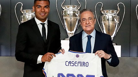 ريال مدريد يعلن تمديد عقد البرازيلي كاسيميرو