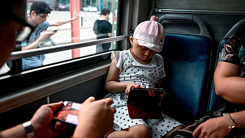 بأمر من بكين.. ألعاب الفيديو ممنوعة للأطفال والمراهقين أثناء الدراسة
