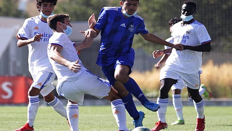 بالصور.. فريق «دوري المدارس» السعودي يتألق في اختبار ريال مدريد